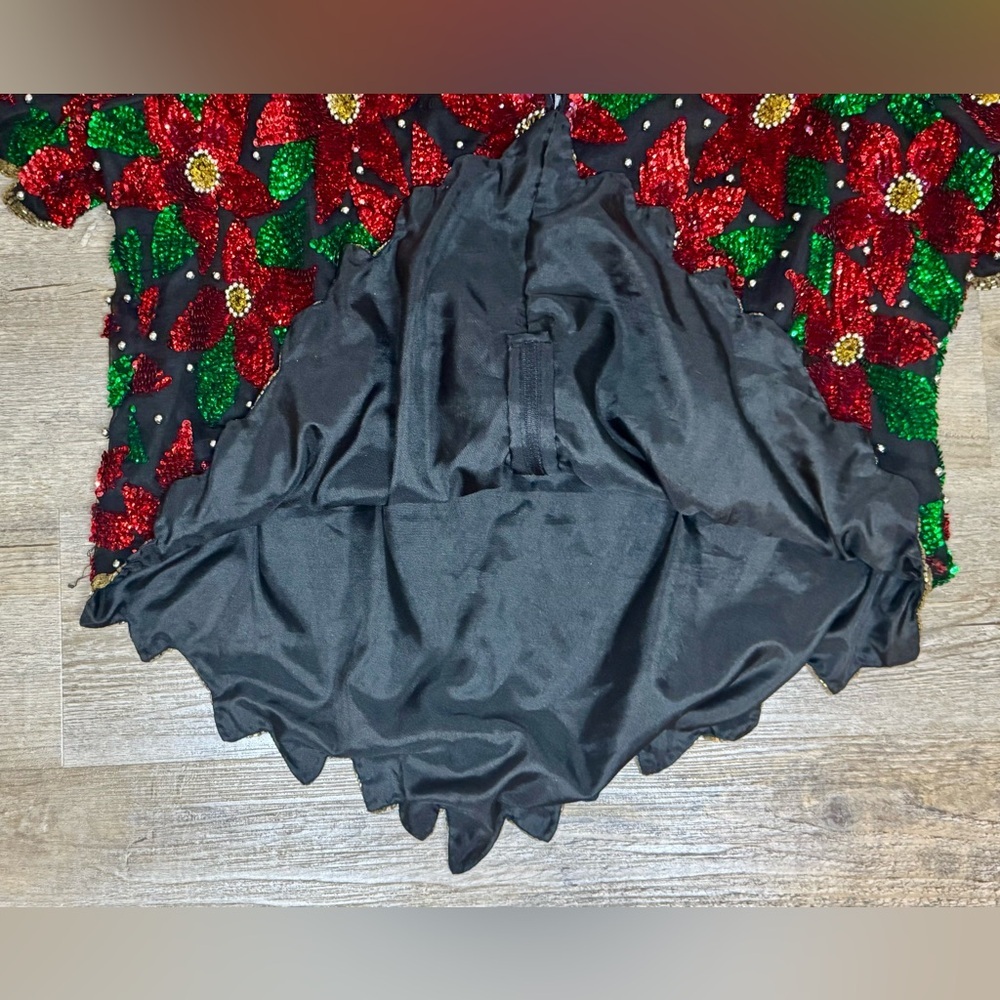 Laurence Kazar Poinsettia Sequin Floral Formal Christmas Blouse - Picture 6 of 7